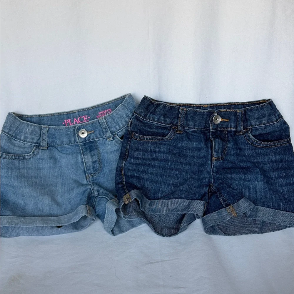 (2 pair) girl Jean shorts. Size 6